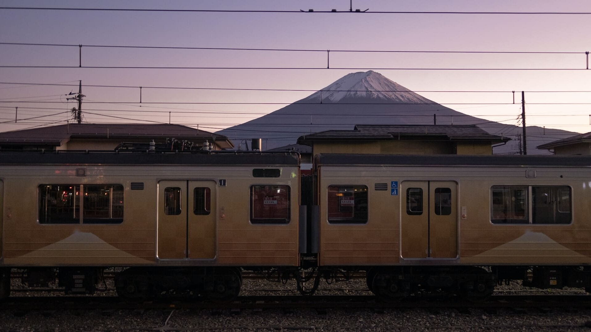 train Mont Fuji Japon